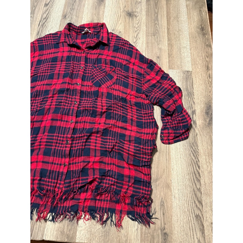 Umgee Shirt, Womens Size Small, Red Black Plaid Long Sleeve Button Up Frayed Hem - Picture 4 of 9